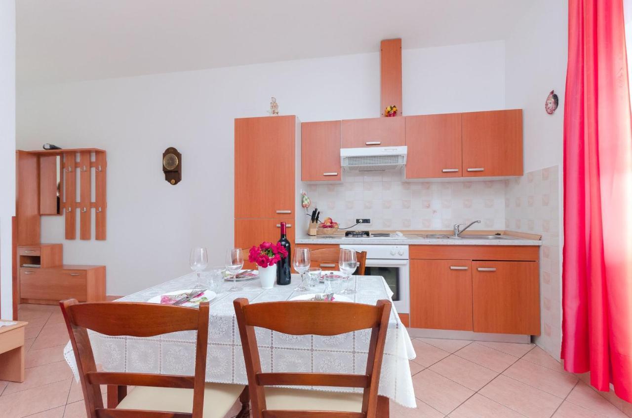 Apartments Branka Mošćenička Draga Buitenkant foto