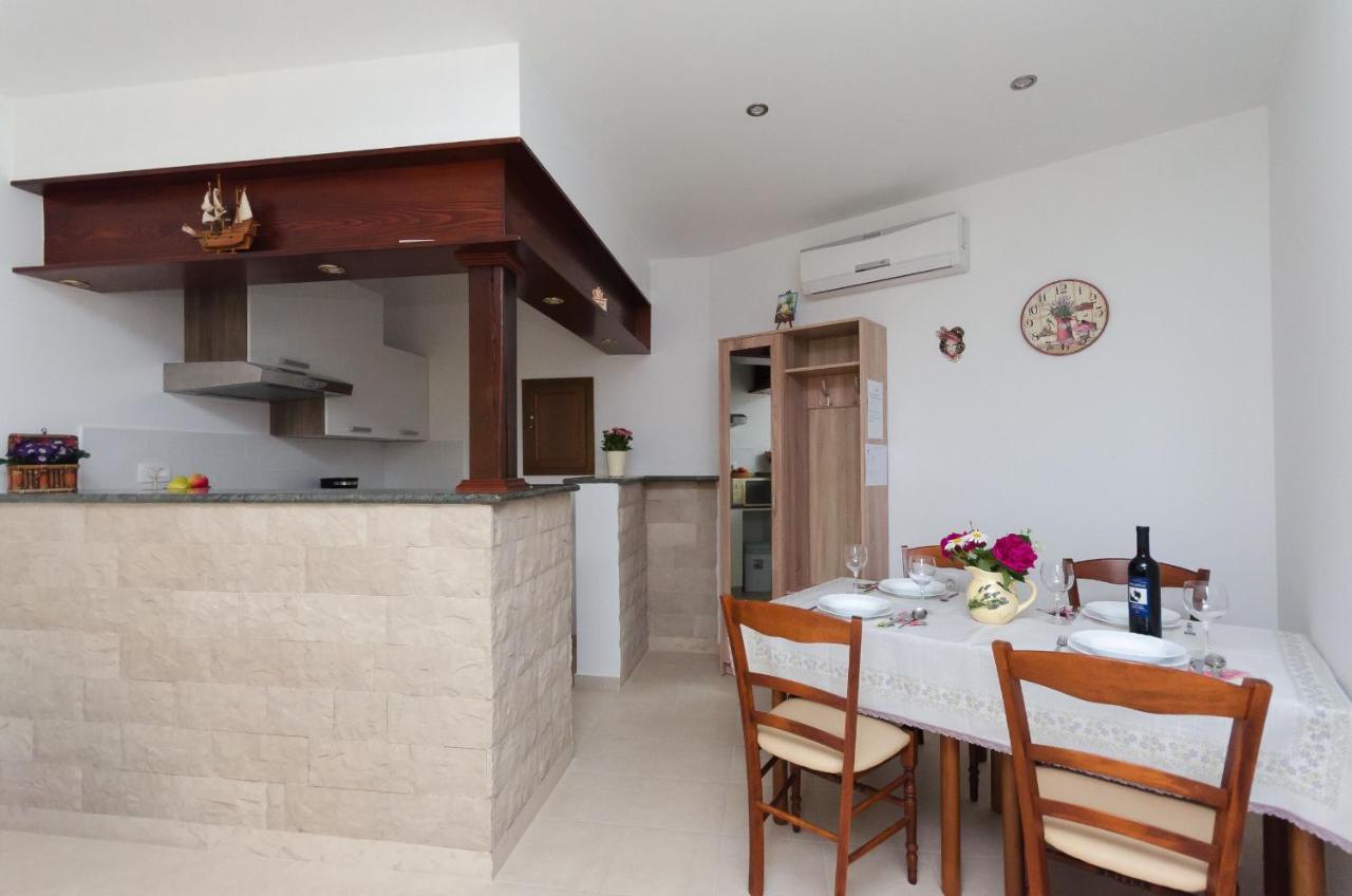 Apartments Branka Mošćenička Draga Buitenkant foto