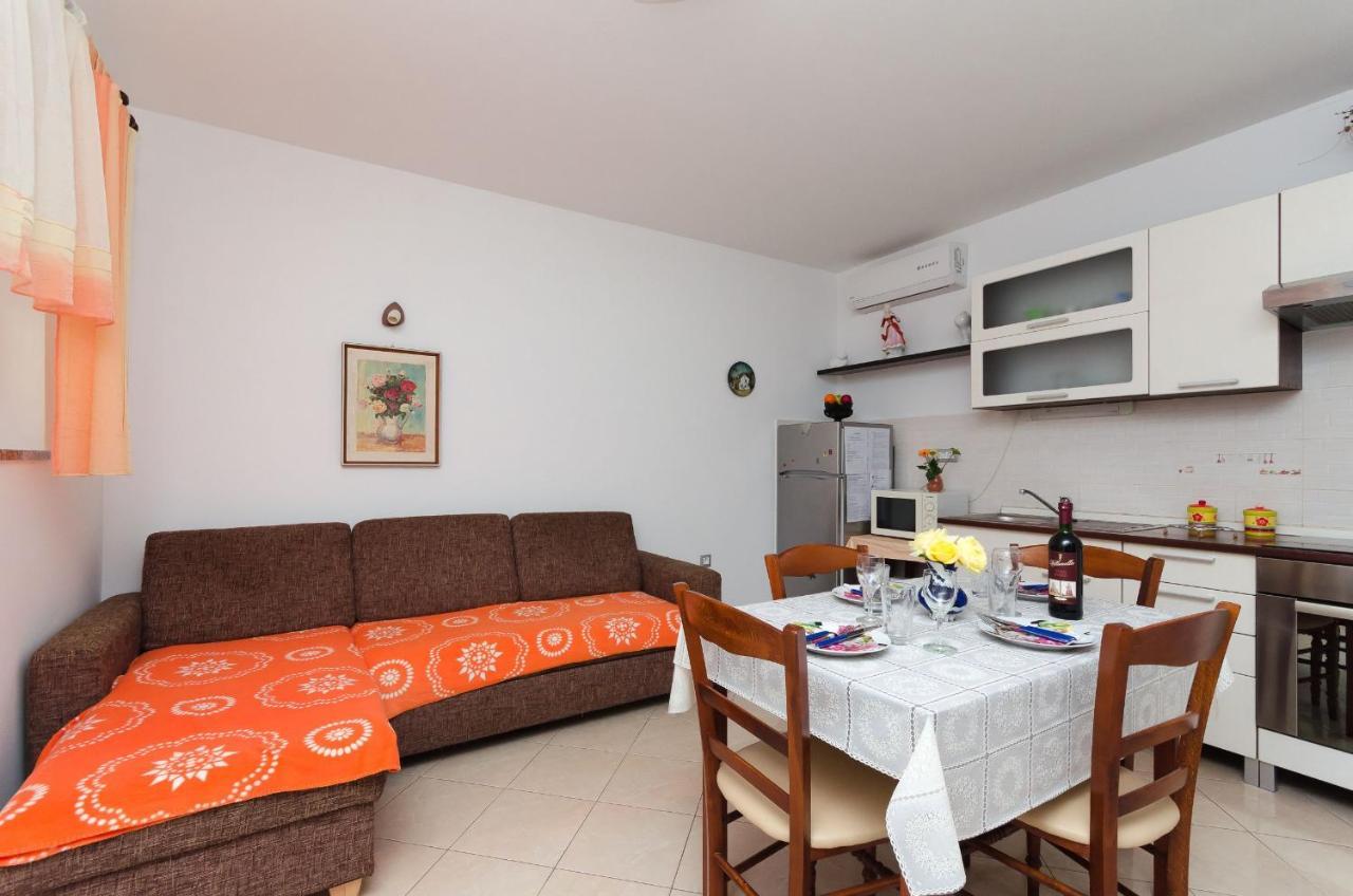 Apartments Branka Mošćenička Draga Buitenkant foto