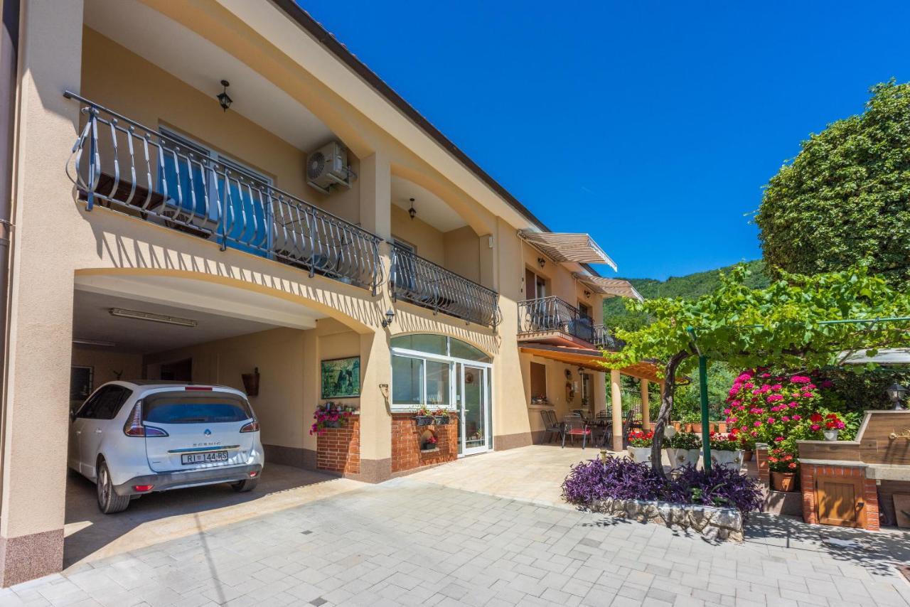 Apartments Branka Mošćenička Draga Buitenkant foto