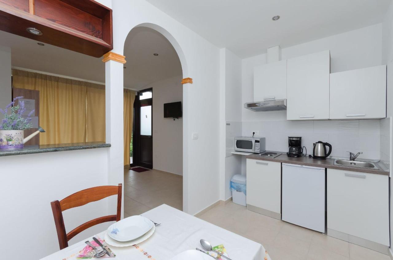 Apartments Branka Mošćenička Draga Buitenkant foto