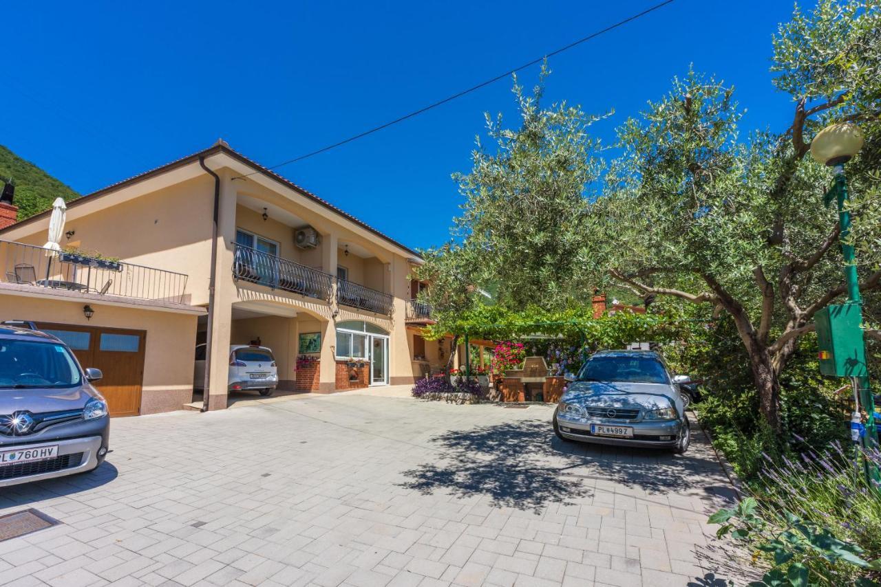 Apartments Branka Mošćenička Draga Buitenkant foto